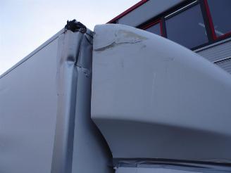 Renault Master T35 2.3 dCi 145 L3 Energy EURO VI bakwagen met laadklep picture 11