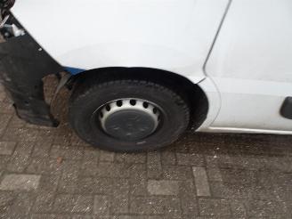 Renault Master T35 2.3 dCi 135 L2H2 Comfort 117276 km ! met inrichting picture 25