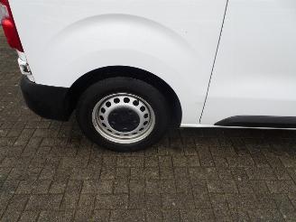 Peugeot Expert 2.0 BlueHDI 180 Standard Premium 3 zits airco 180 pk automaat picture 19