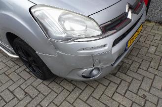 Citroën Berlingo 1.6 e-HDI 500 Club Economy 3 zits clima navi picture 13