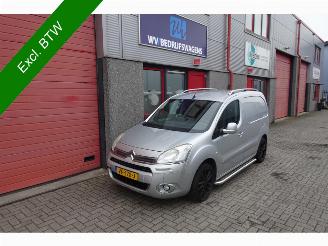 Käytettyjen commercial vehicles Citroën Berlingo 1.6 e-HDI 500 Club Economy 3 zits clima navi 2014/2