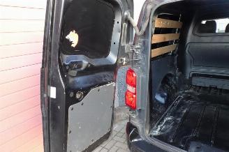 Peugeot Expert 231L 2.0 BlueHDI 120 DC Premium 2 x schuifdeur LET OP 1 E VERSNELING STUK WEL GEWOON RIJDBAAR !!!!!!!!!!!! picture 23