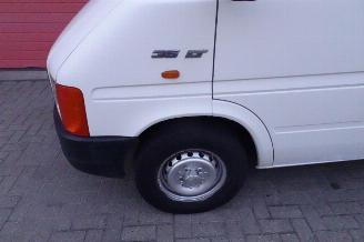 Volkswagen Lt 35 2.5 TDI lang l3 h2 picture 18