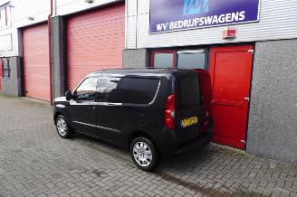 Fiat Doblo Cargo 1.4 Actual airco topstaat benzine uitvoering 100907 km !!!!!! marge Met dit voertuig mag u alle milieuzones inrijden. picture 2