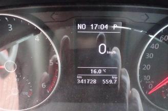 Volkswagen Transporter 2.0 TDI L2H1 DC 4Motion Highline 2 x schuifdeur picture 15