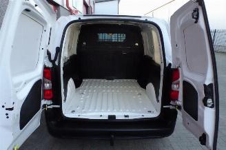 Peugeot Partner 1.6 BlueHDI Pro airco trekhaak picture 8