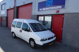 Fiat Scudo 1.9 D EL 8/9 pers. export / handel !!!!!! picture 4