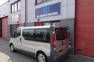 Opel Vivaro Combi 2.0i L1H1 9 pers airco BENZINE UITVOERING !!!!!!!!!!!! milieu zone vrij !!!!!! picture 2