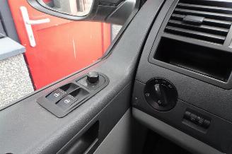 Volkswagen Transporter 2.0 TDI L1H1 T800 carrier gescheiden compartimenten picture 15