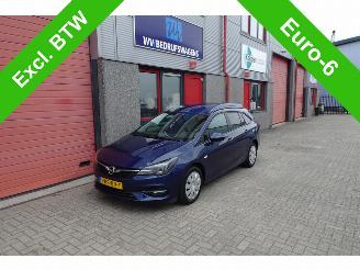 Käytettyjen commercial vehicles Opel Astra Sports Tourer lkw 2021/1