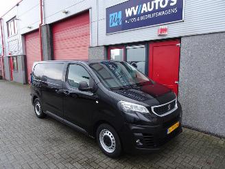 Peugeot Expert 2.0 BlueHDI 120 Standard Premium 3 zits picture 4