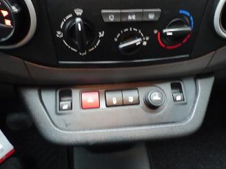 Peugeot Partner 120 1.6 BlueHDi 100 L1 Premium S&S airco picture 7