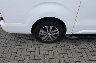 Peugeot Expert 231L 2.0 BlueHDI 180 Premium Pack airco 3 zits picture 24