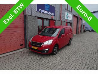 Tweedehands bestelwagen Peugeot Partner partner 1.6 bleu hdi lange uitvoering 3 zits airco 2017/2
