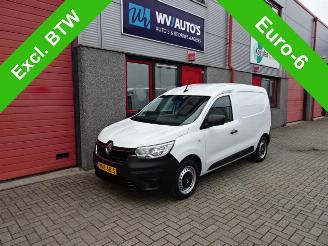 Käytettyjen commercial vehicles Renault Express 1.5 dCi 75 Comfort airco 107688 km 2021/12