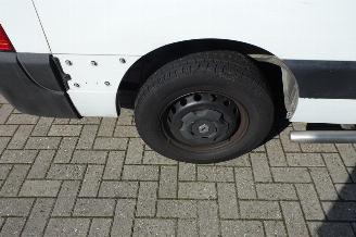 Renault Master T35 2.3 dCi L2H2 3 zits airco picture 17