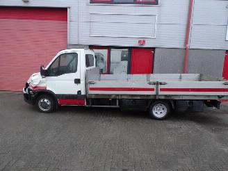 Iveco Daily 35C15 375 3 zits 425 x 218 x 40 open laadbak picture 3