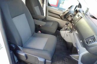 Peugeot Expert 226S 1.6 BlueHDI 95 Premium met imperiaal en betimmering picture 9