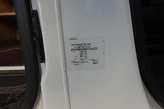 Peugeot Expert 226S 1.6 BlueHDI 95 Premium met imperiaal en betimmering picture 29