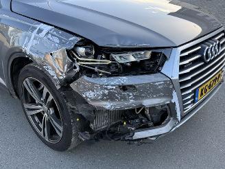 Audi Q7 E-TRON picture 20