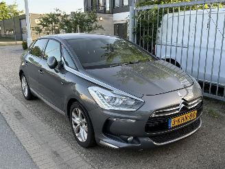Citroën DS5  picture 2
