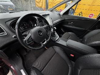 Renault Grand-scenic  picture 10