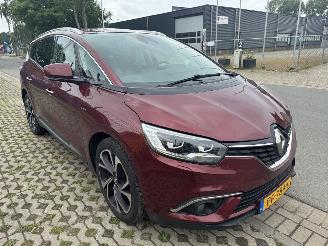 Renault Grand-scenic  picture 3