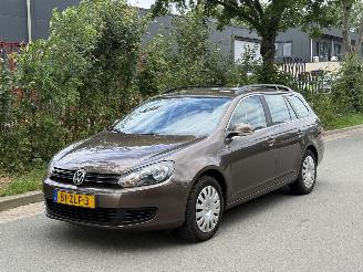 okazja samochody osobowe Volkswagen Golf  2013/1