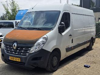 Käytettyjen commercial vehicles Renault Master 125 KW 2017/6