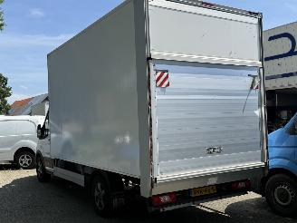 Ford Transit  picture 3