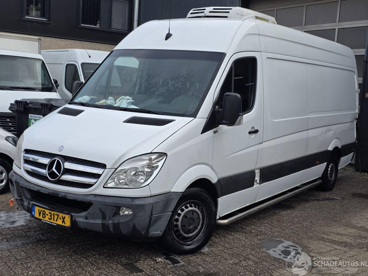 Mercedes Sprinter Mercedes sprinter 316 koelwagen MOTORSCHADE