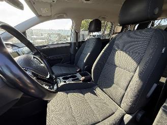 Volkswagen Touran  picture 11