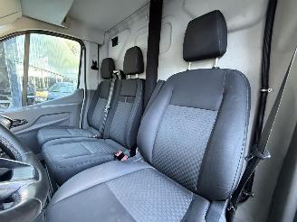 Ford Transit  picture 10