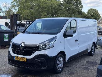 Schade bestelwagen Renault Trafic  2016/9