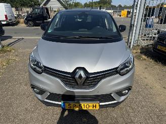 Renault Scenic  picture 2