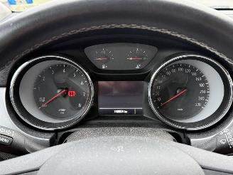 Opel Astra SPORTS TOURER picture 4