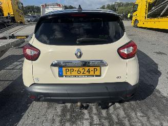 Renault Captur  picture 3