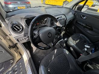 Renault Captur  picture 10