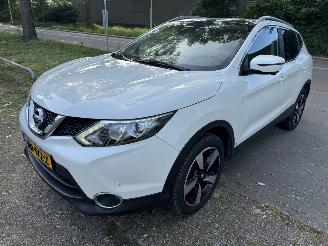 skadebil auto Nissan Qashqai  2017/1