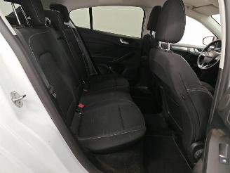 Ford Focus  picture 6