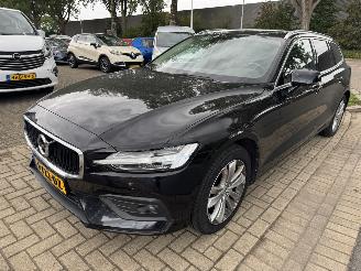 Volvo V-60  picture 3