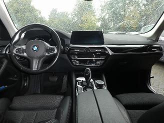BMW 5-serie 530i Executive Automaat picture 4
