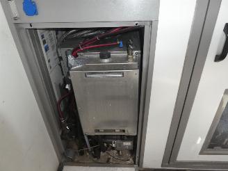 -  Deconta / 484 Douchewagen Decontamination Trailer picture 12