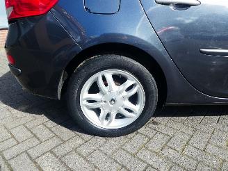 Renault Clio 1.2 TCE Sélection Business picture 7