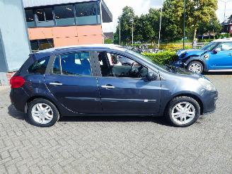 Renault Clio 1.2 TCE Sélection Business picture 8