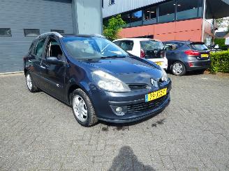 Renault Clio 1.2 TCE Sélection Business picture 5