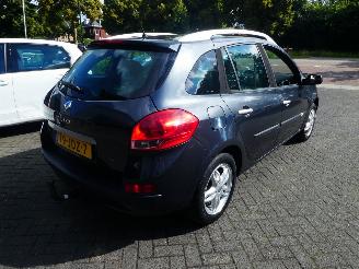 Renault Clio 1.2 TCE Sélection Business picture 6