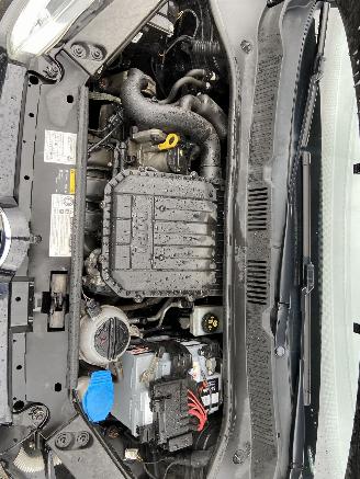 Volkswagen Up! 1.0 move up! BlueMotion picture 21