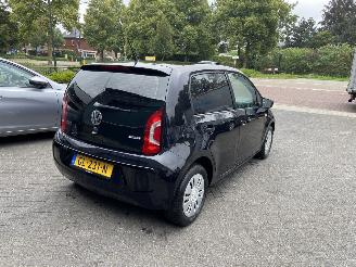 Volkswagen Up! 1.0 move up! BlueMotion picture 2