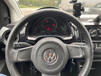 Volkswagen Up! 1.0 move up! BlueMotion picture 13
